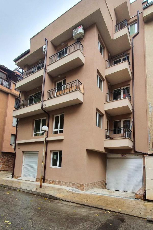 Apartament Sanny Appartamento Plovdiv Esterno foto